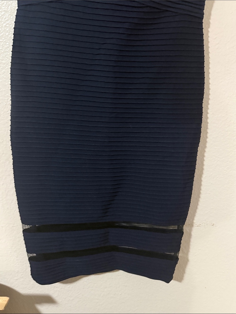 Tadashi Shoji Navy Sleeveless Draped Sheath with Sheer Stripe Detail Sz S - Picture 6 of 8